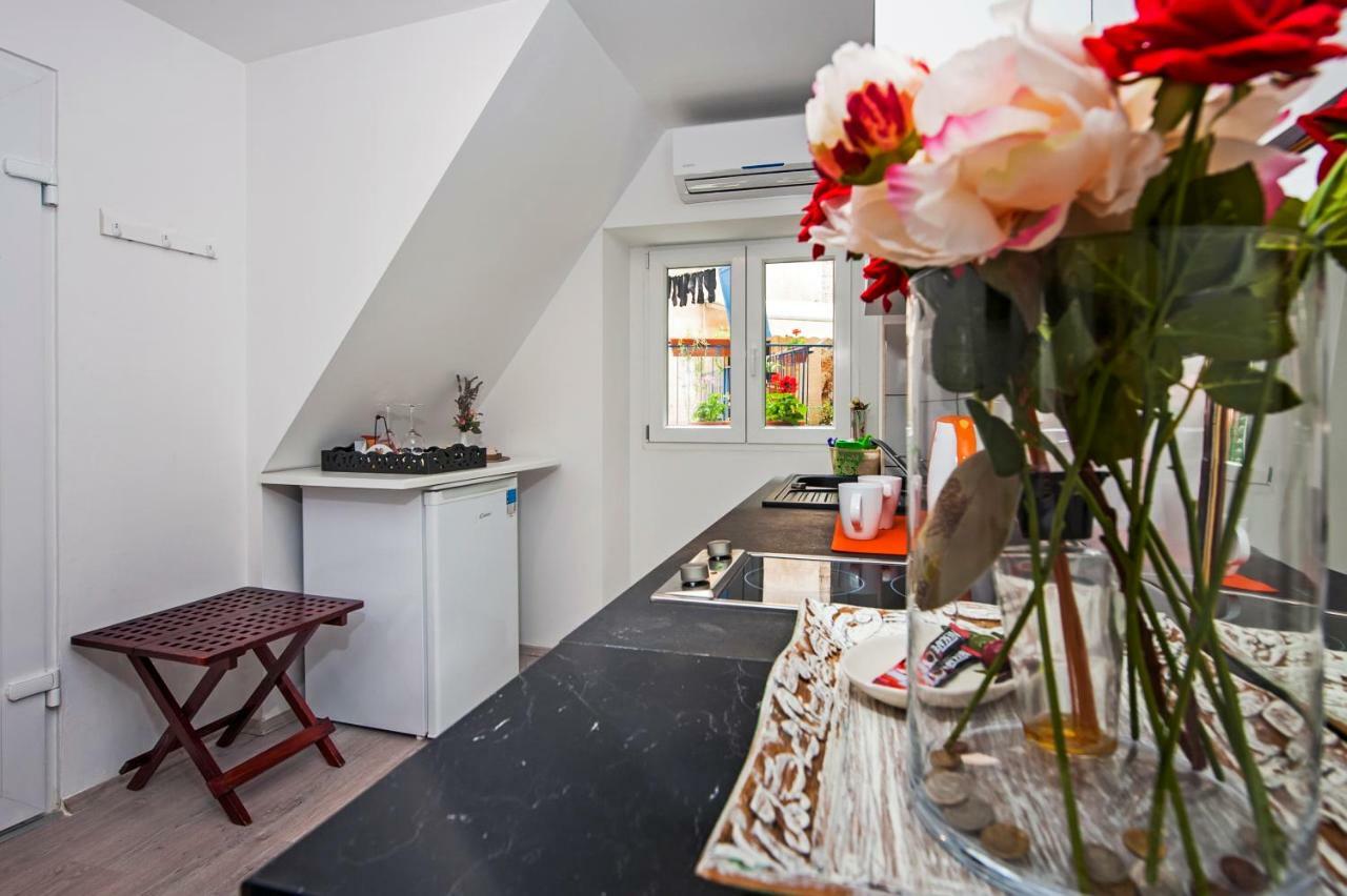 Apartman Delfin Ровинь Экстерьер фото